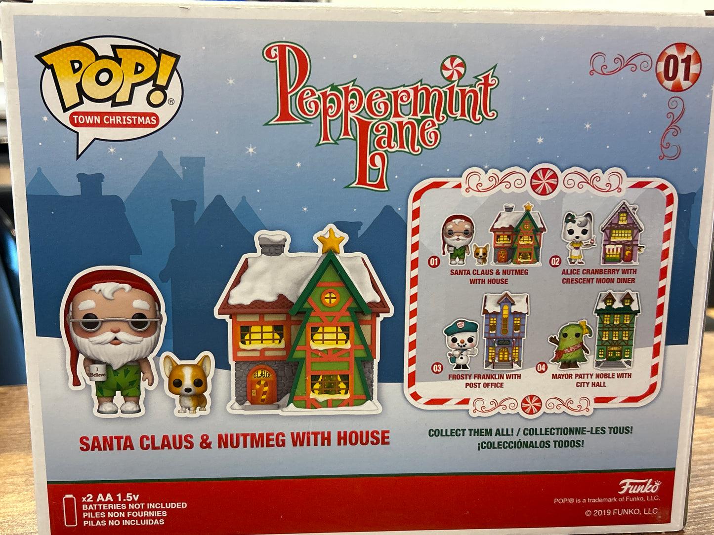 Funko Santa Clause & Nutmeg with House # Good