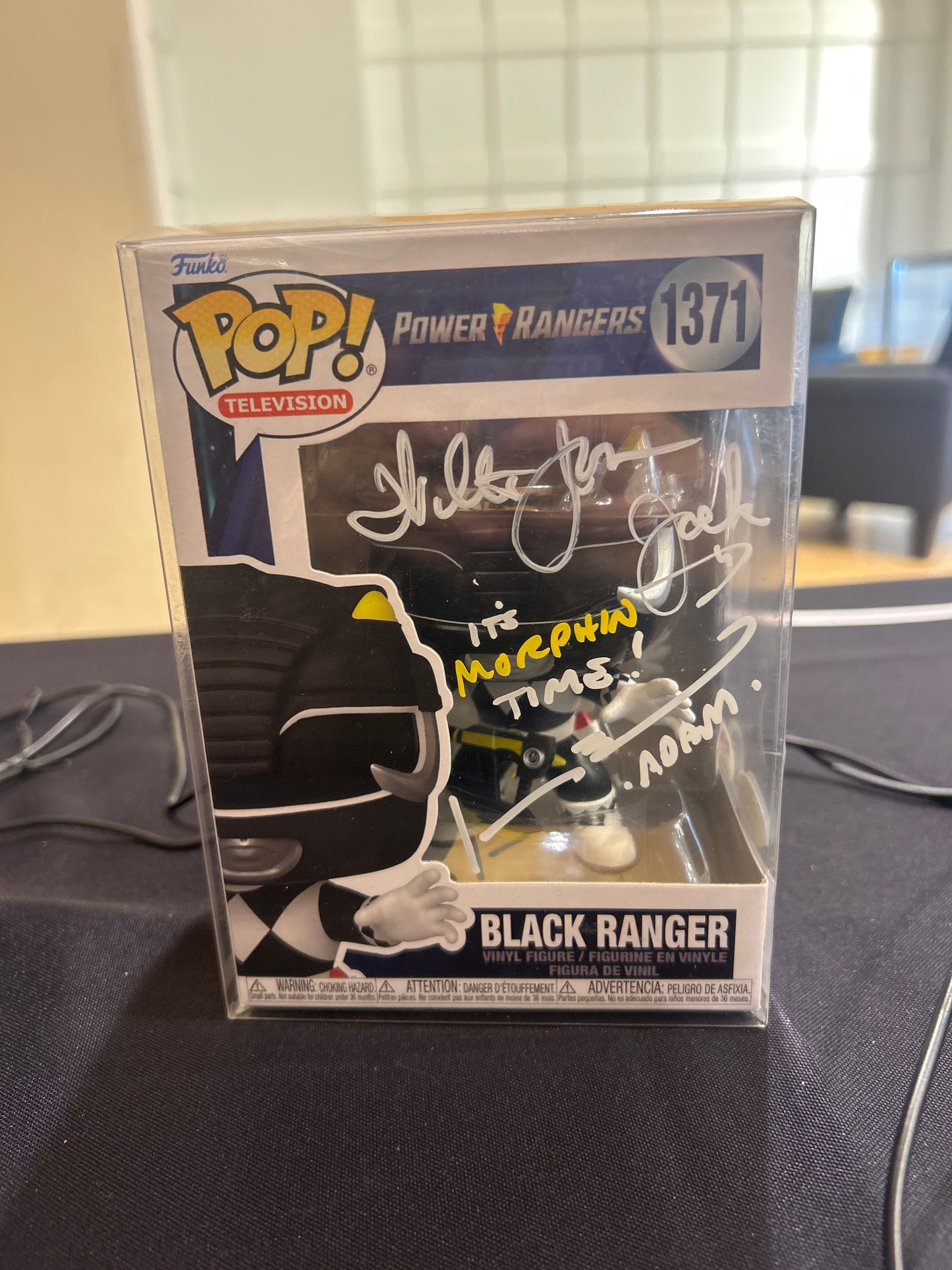 POP! Television Power Rangers 1371 Black Ranger Autograph