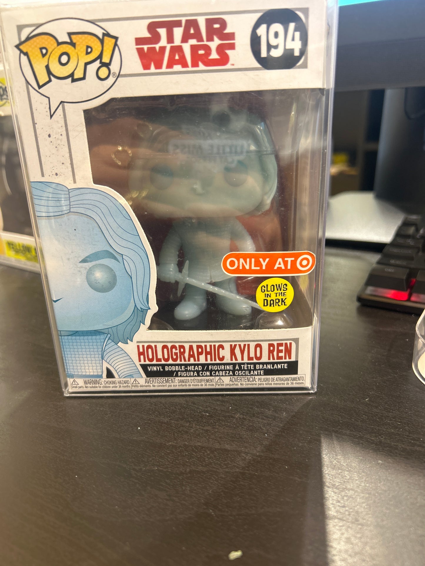 POP! STAR WARS 194 HOLOGRAPHIC KYLO REN
