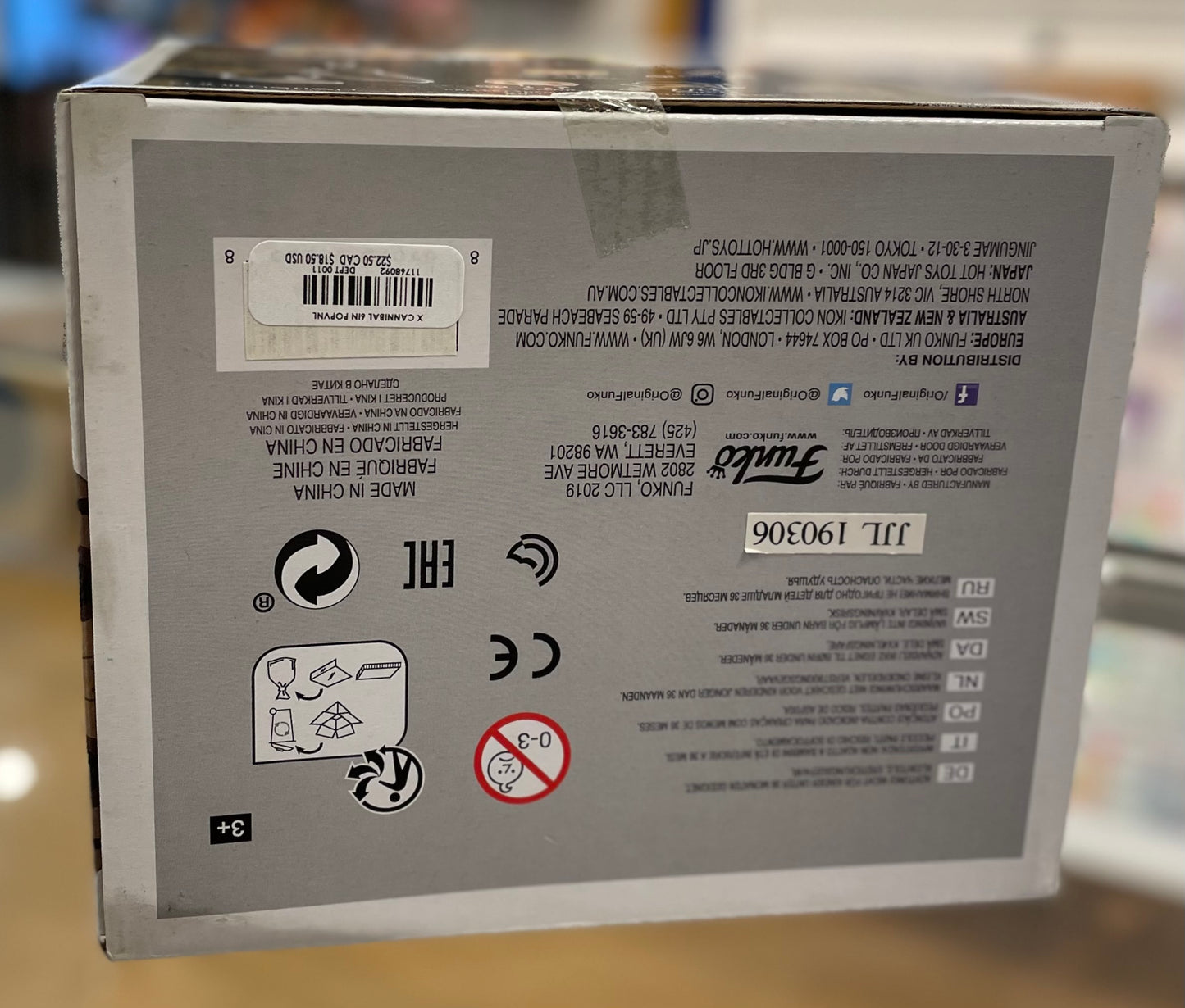 Funko Attack on Titan: Beast Titan #504 (Okay) Hot Topic Exclusive - Papa Joey's Collectibles