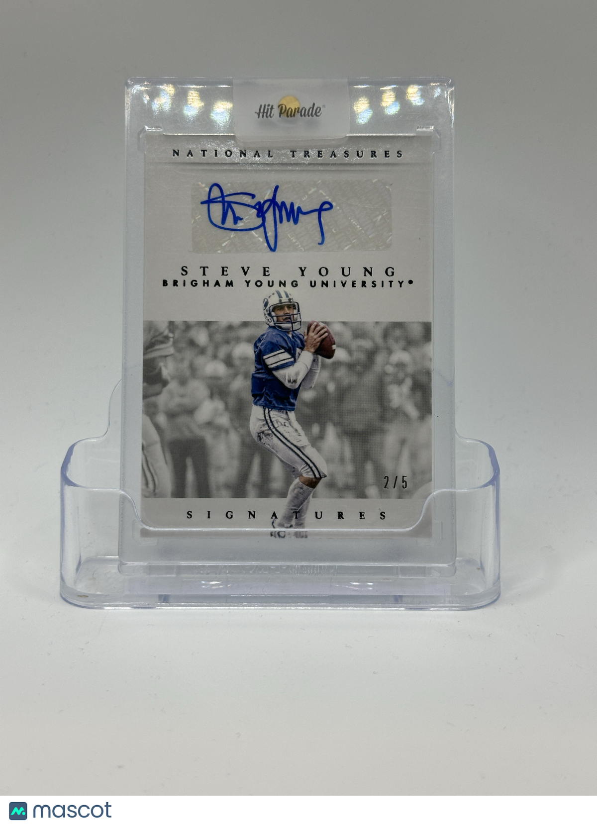 2015 Panini National Treasures Multi-Sport Sign. Football—Steve Young #83 2/5