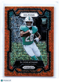 2023 Panini Prizm Football—De'Von Achane #365 Orange Disco Rookie RC Dolphins