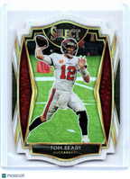 2021 Panini Select Football—Tom Brady #101 Premier Level Die-Cut White Prizm