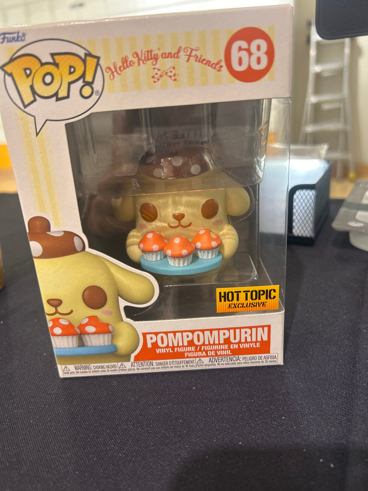 POP! Hello Kitty & Friends 68 Pompompurin Hot Topic Exclusive