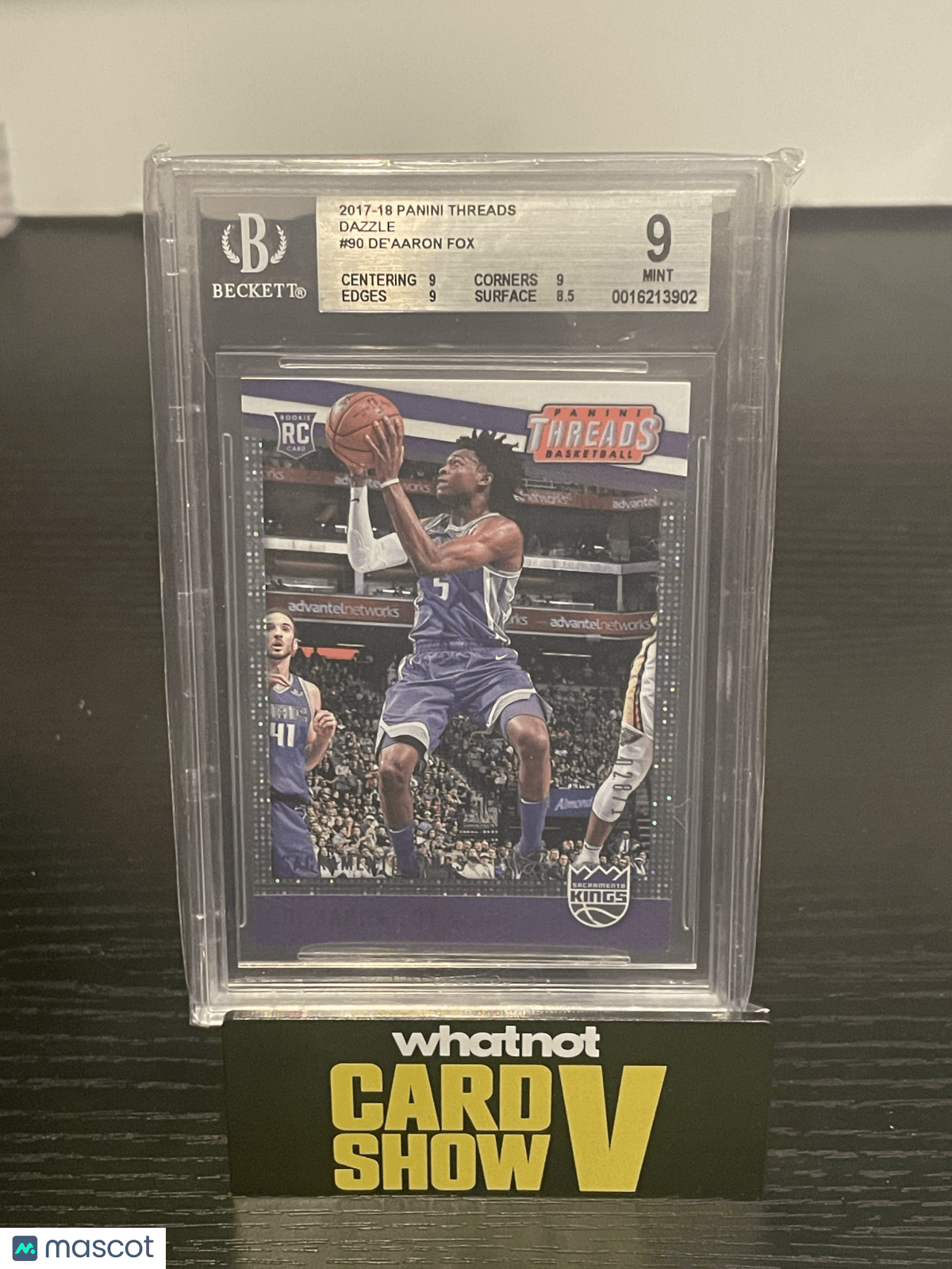 2017-18 Panini Threads Dazzle De'Aaron Fox #90 BGS 9