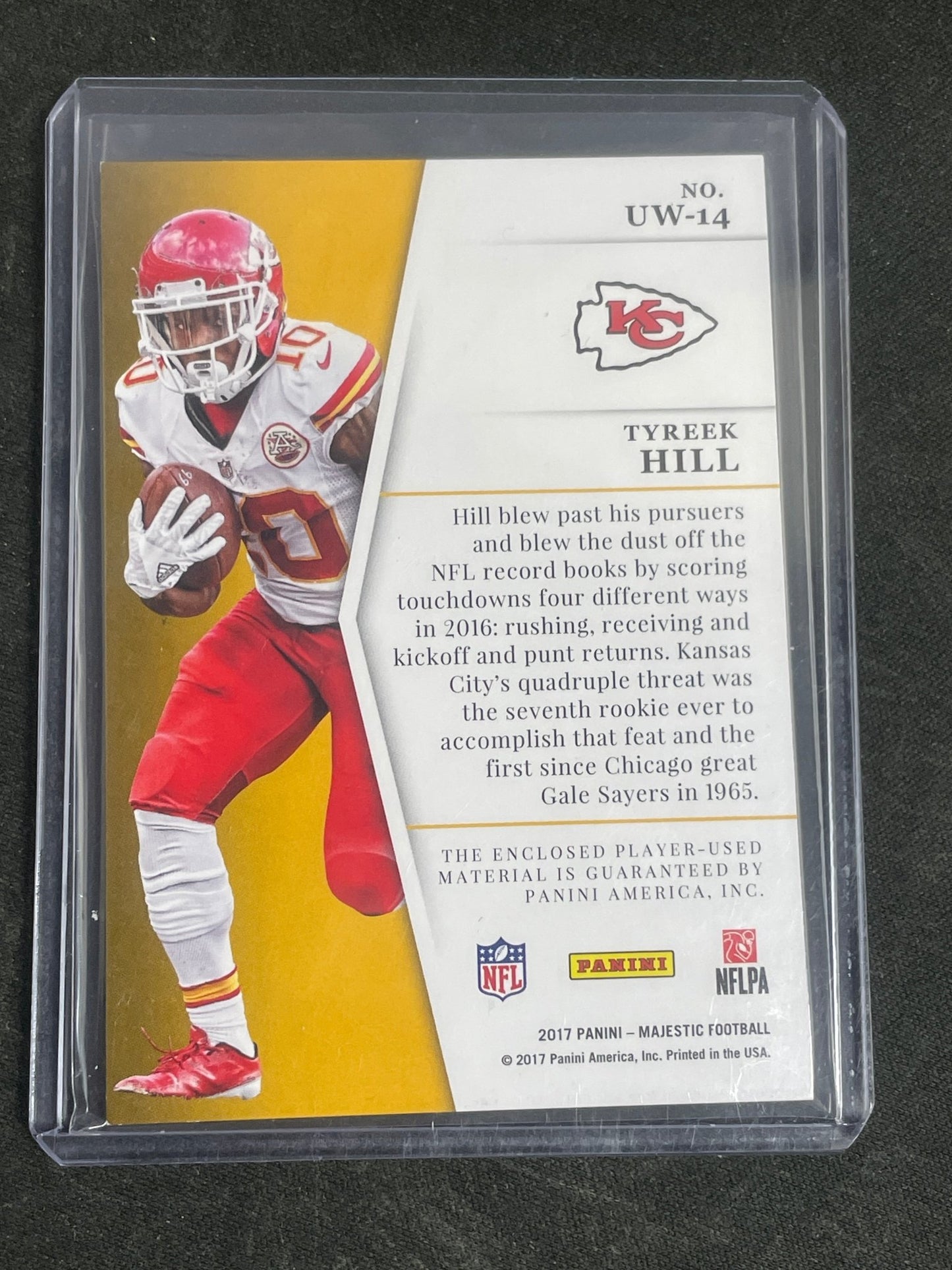 2017 Majestic Football Tyreek Hill /149 Red Patch #UW-14