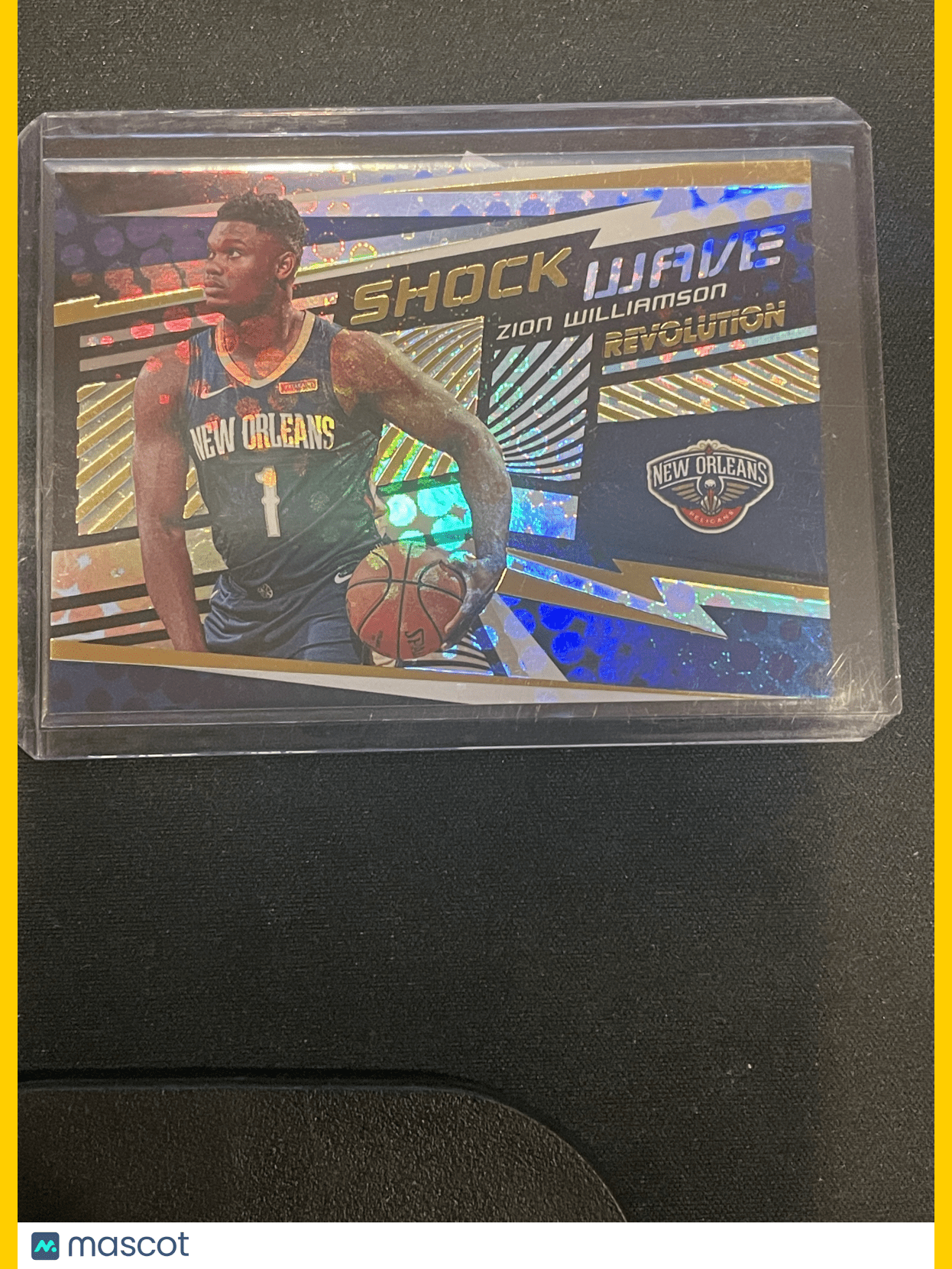 2020 2019-20 Panini Revolution Basketball Zion Williamson Shock Wave #21