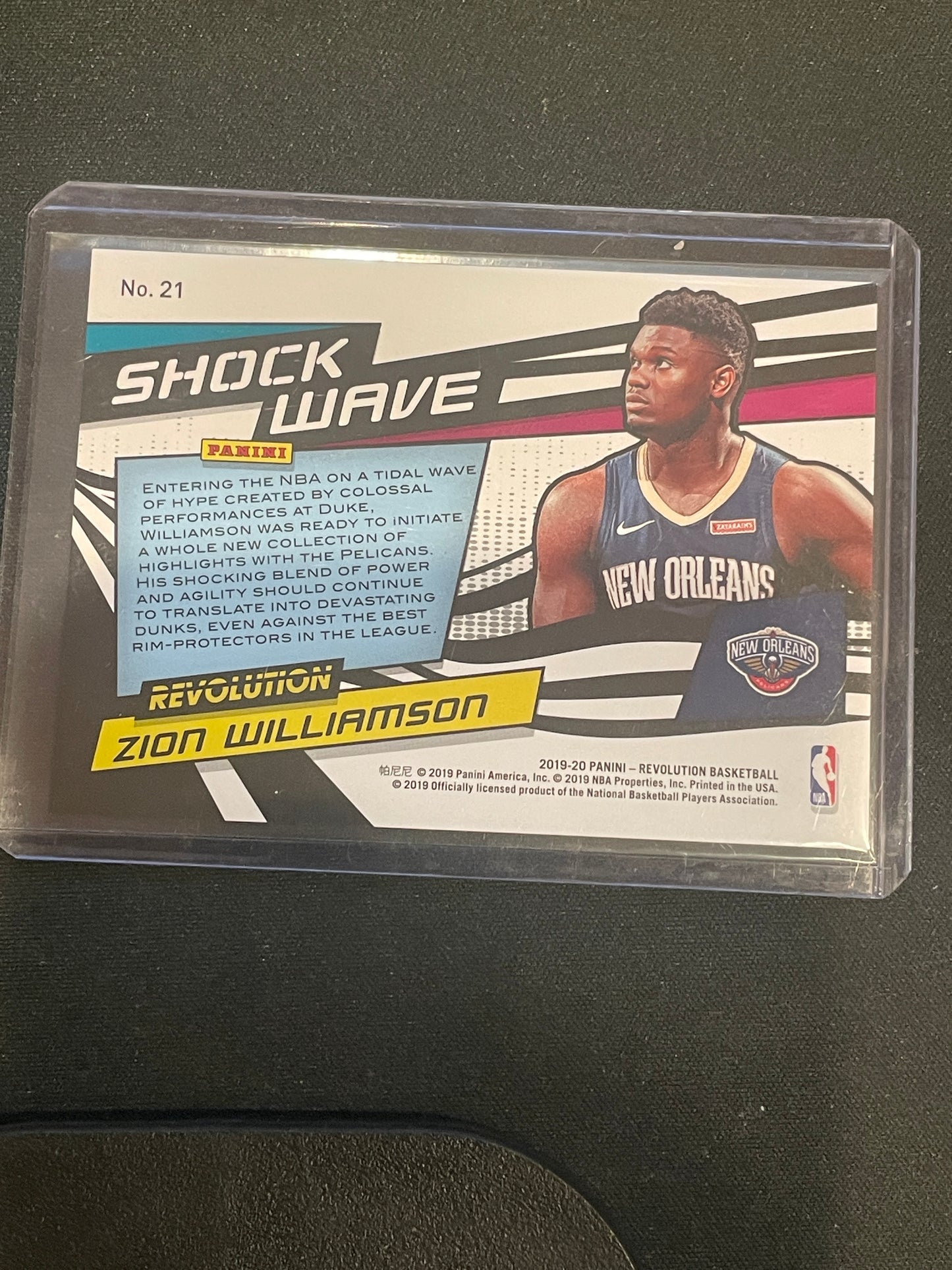 2020 2019-20 Panini Revolution Basketball Zion Williamson Shock Wave #21