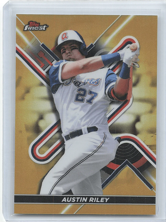 2022 Topps Finest Baseball Austin Riley 38/50 #101 - Papa Joey's Collectibles