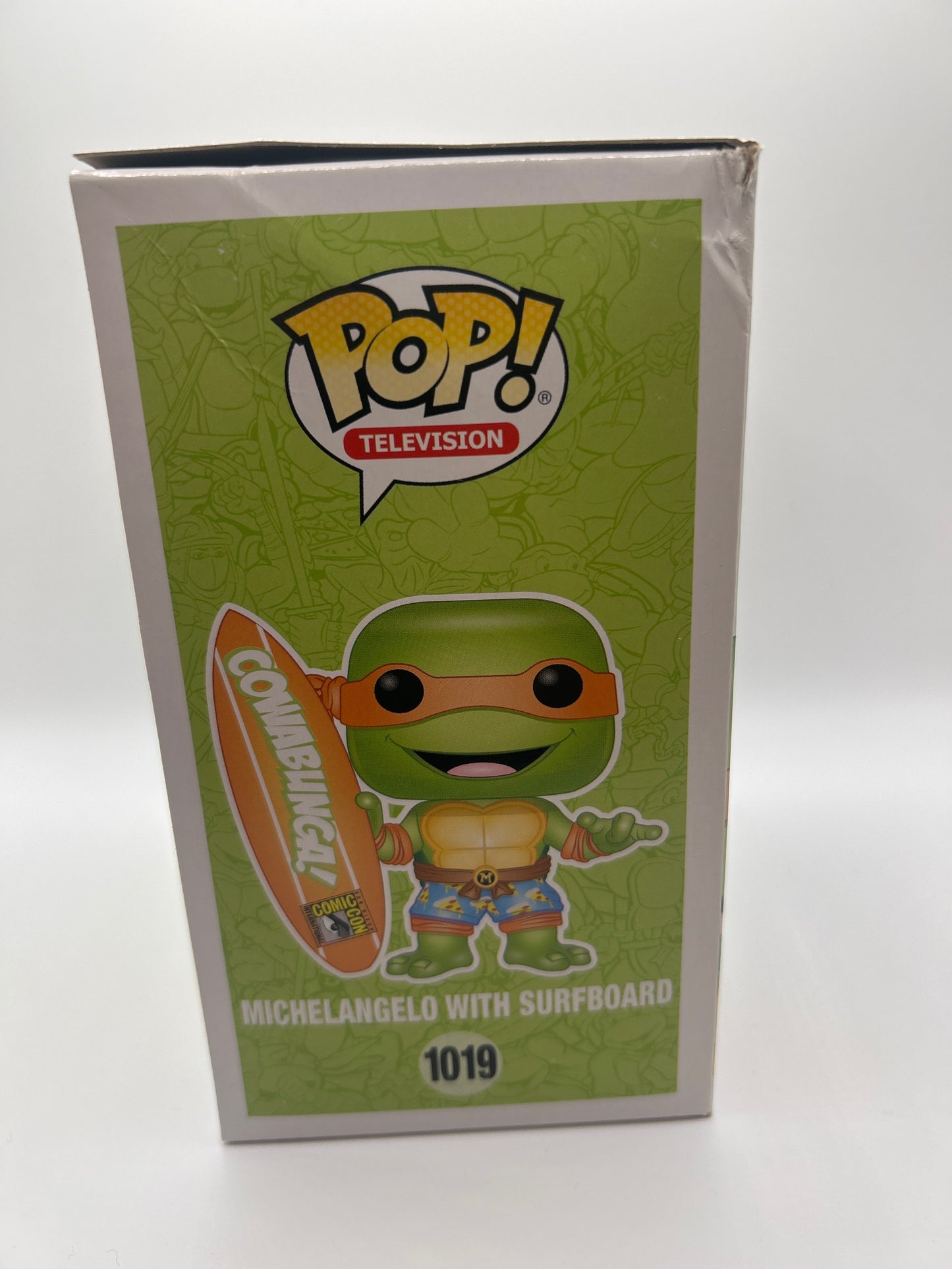 POP! Television TMT 1019 Michelangelo With Surfboard 20' Summer Convention Limited Edition! (DMG)
