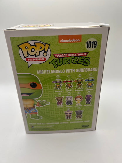 POP! Television TMT 1019 Michelangelo With Surfboard 20' Summer Convention Limited Edition! (DMG)