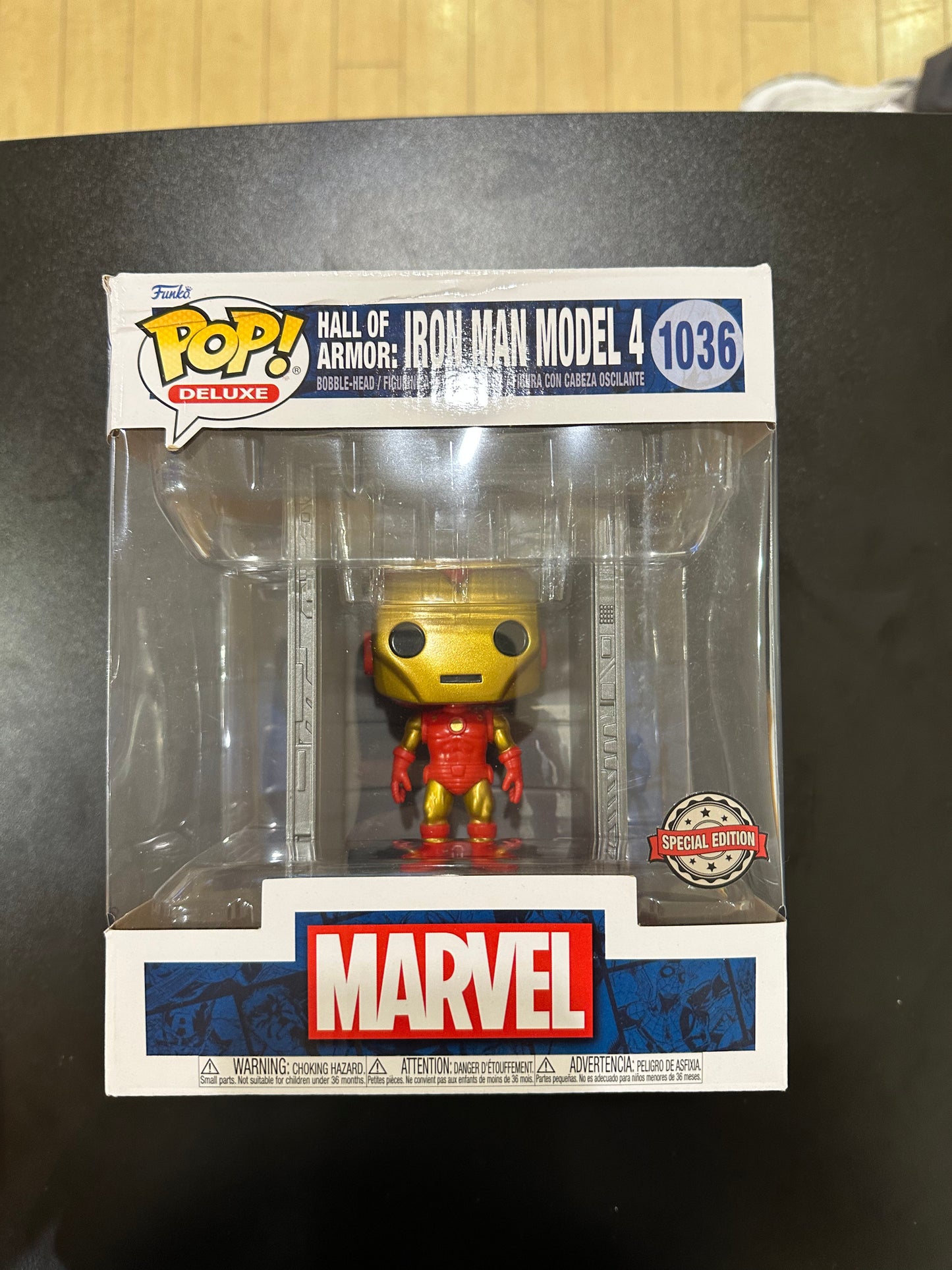 Pop! Deluxe 1036 Hall of Armor: Iron Man Model 4 Special Edition (Damaged Box)