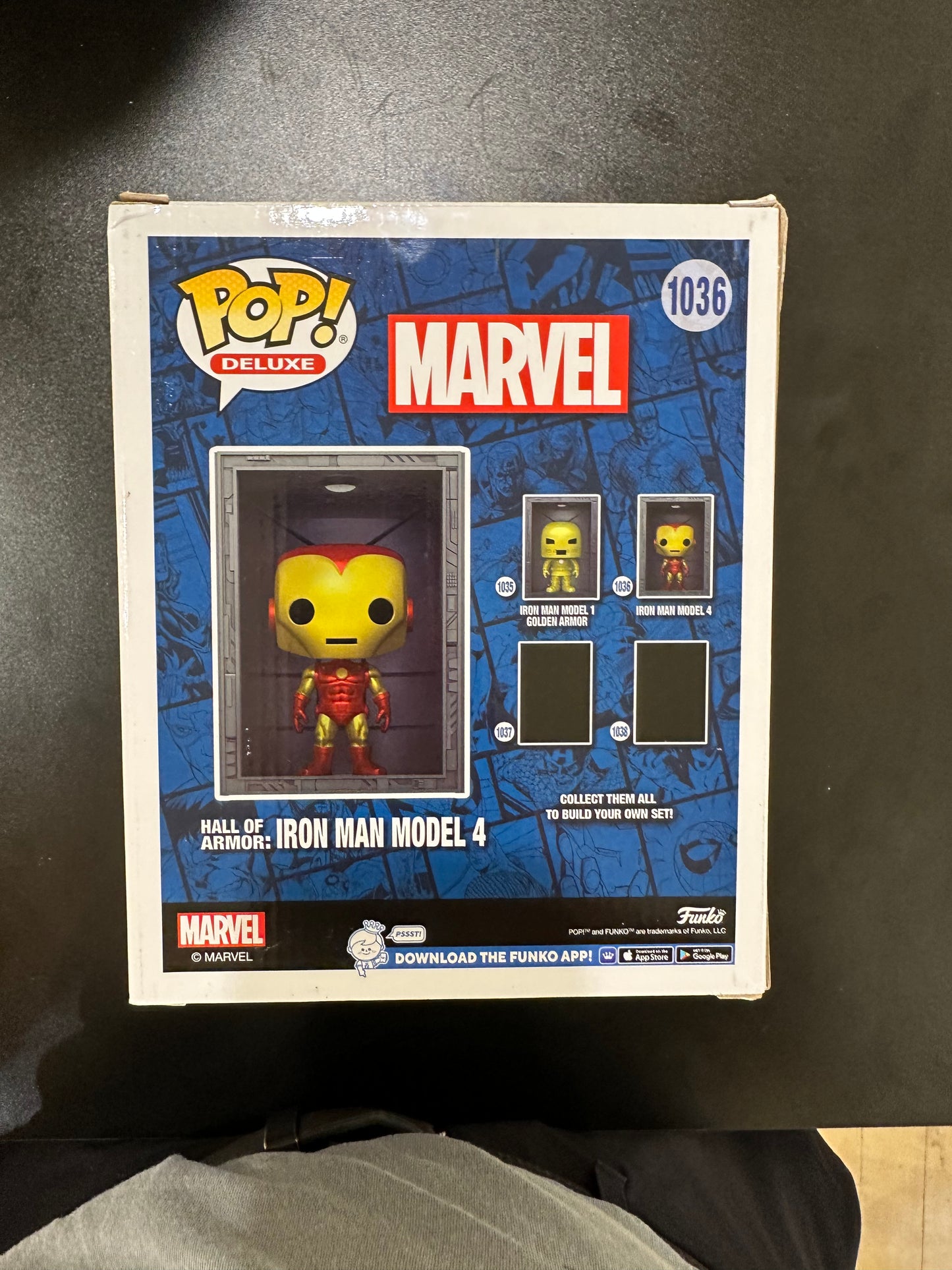 Pop! Deluxe 1036 Hall of Armor: Iron Man Model 4 Special Edition (Damaged Box)