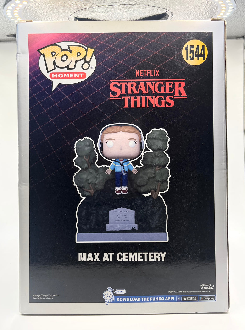 POP!Moment—Netflix Stranger Things—Max at Cemetery #1544