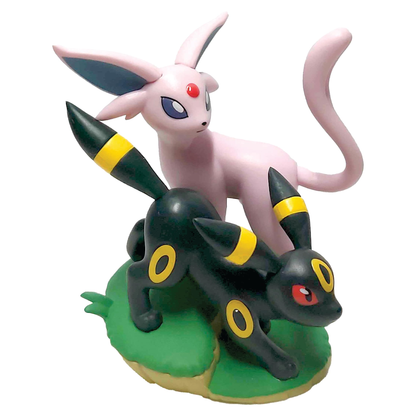 2025 Pokémon TCG: Scarlet & Violet—Prismatic Evolutions Premium Figure Collection