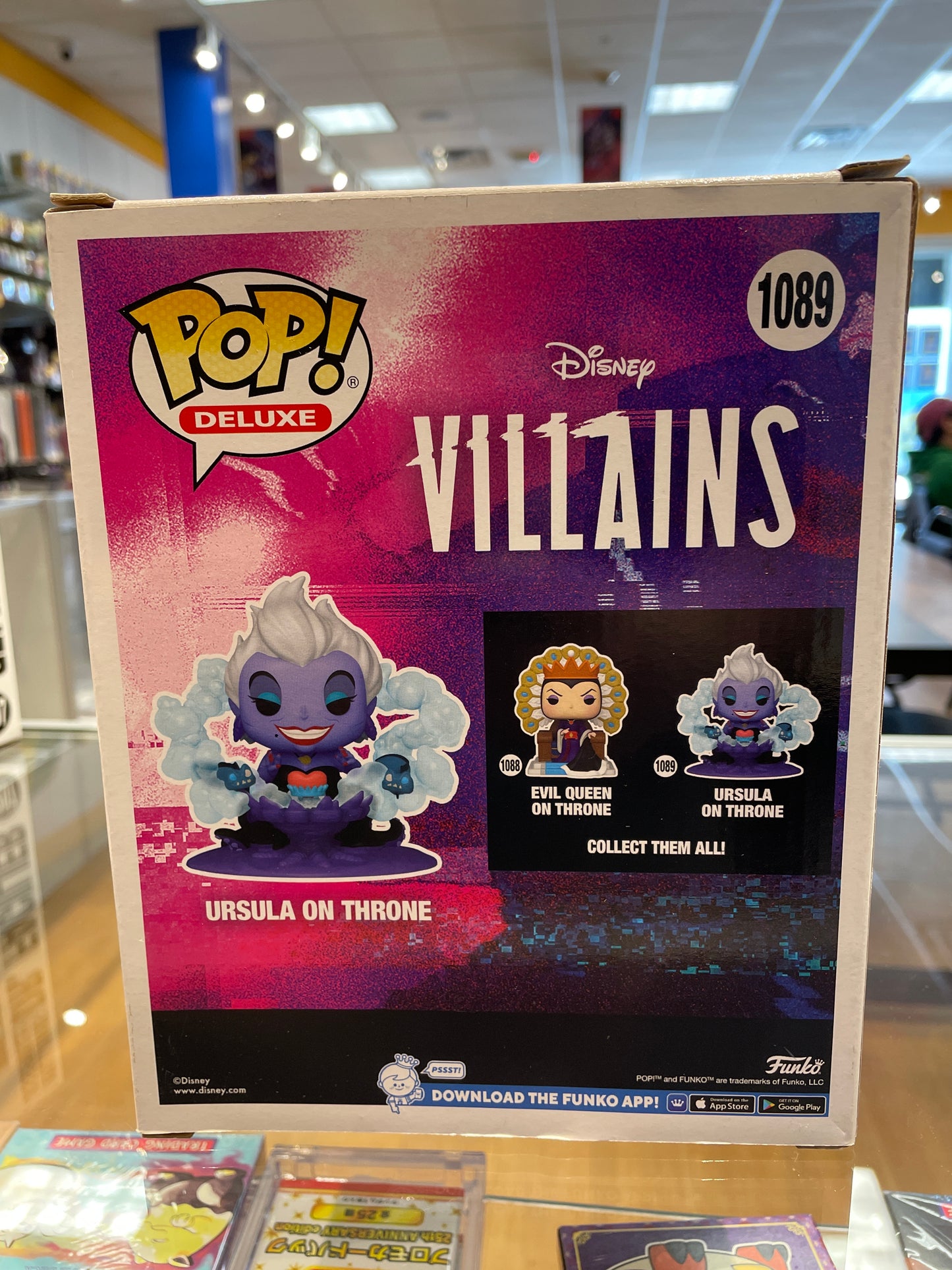 Funko Disney Villains Ursula on Throne #1089  (Good)