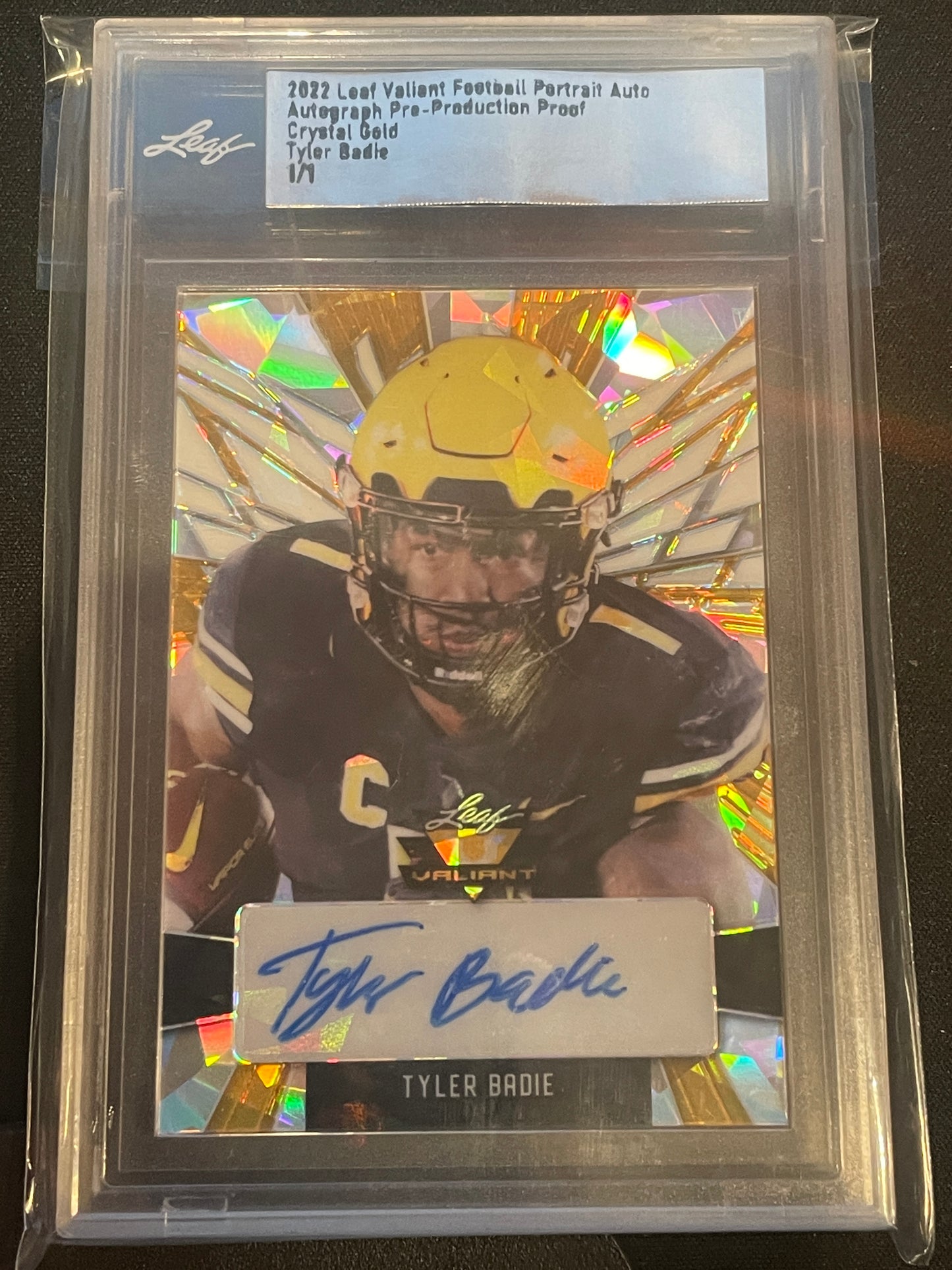 2022 Leaf Valiant Football Tyler Badie Autograph Crystal Gold 1/1