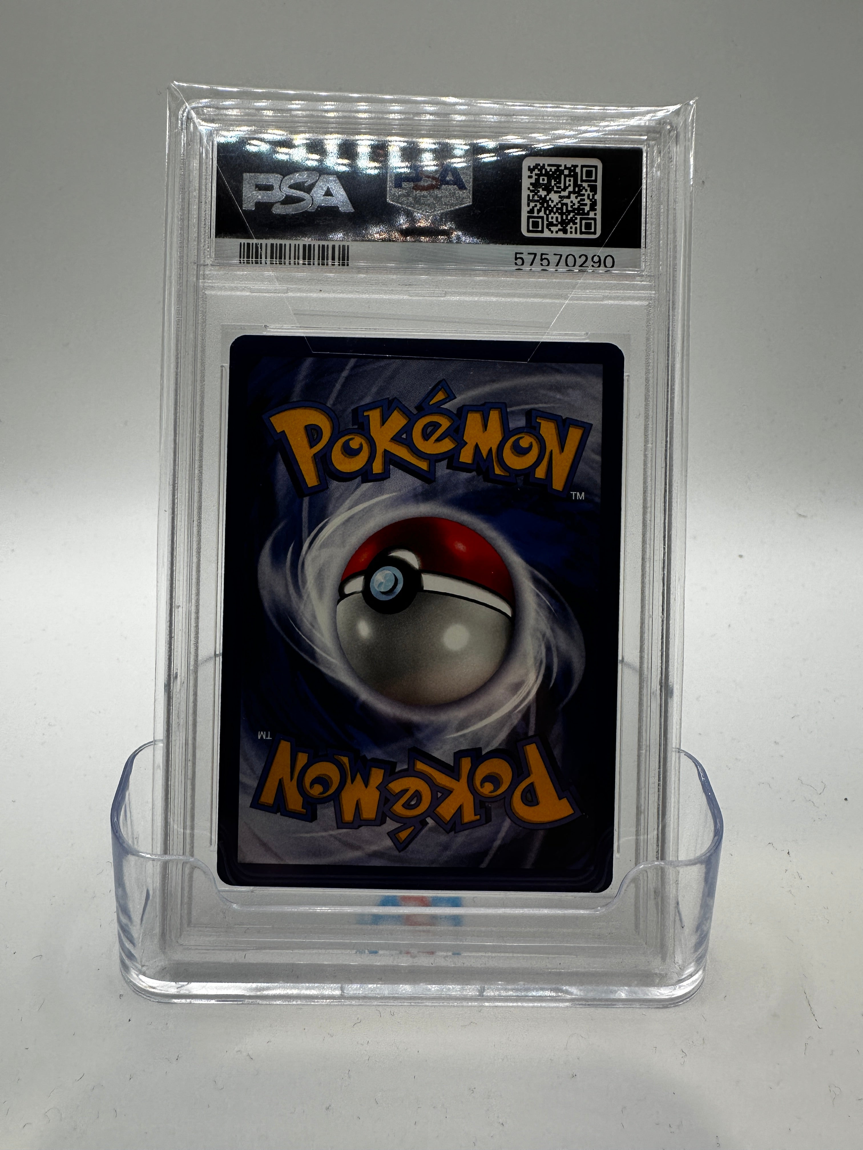 1999 —Poliwhirl #38 Pokemon Game— (Shadowless) 1st Edition PSA 9